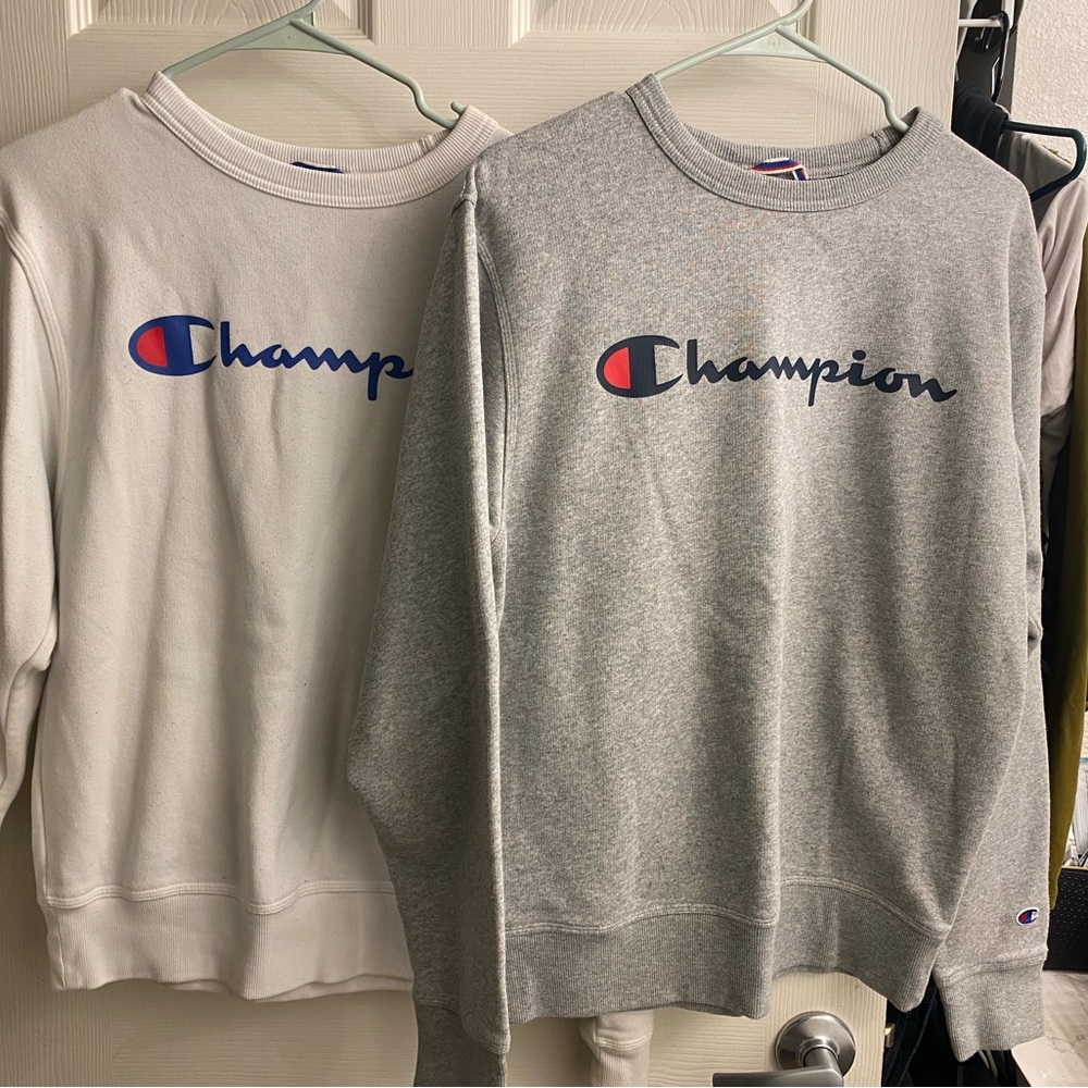2 Champion Logo Sweatshirts in White and Gray